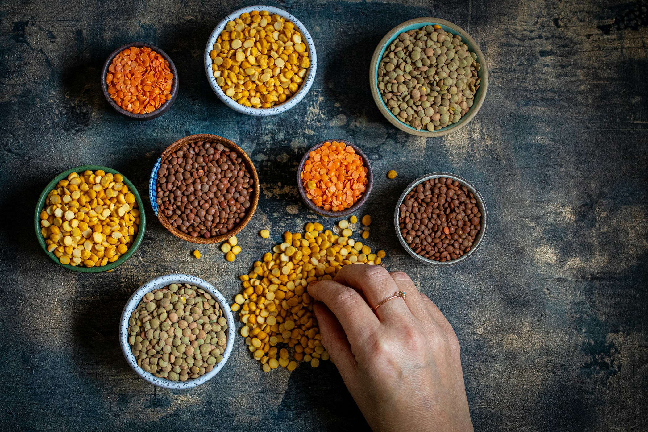 Lentils- different lentils in bowls